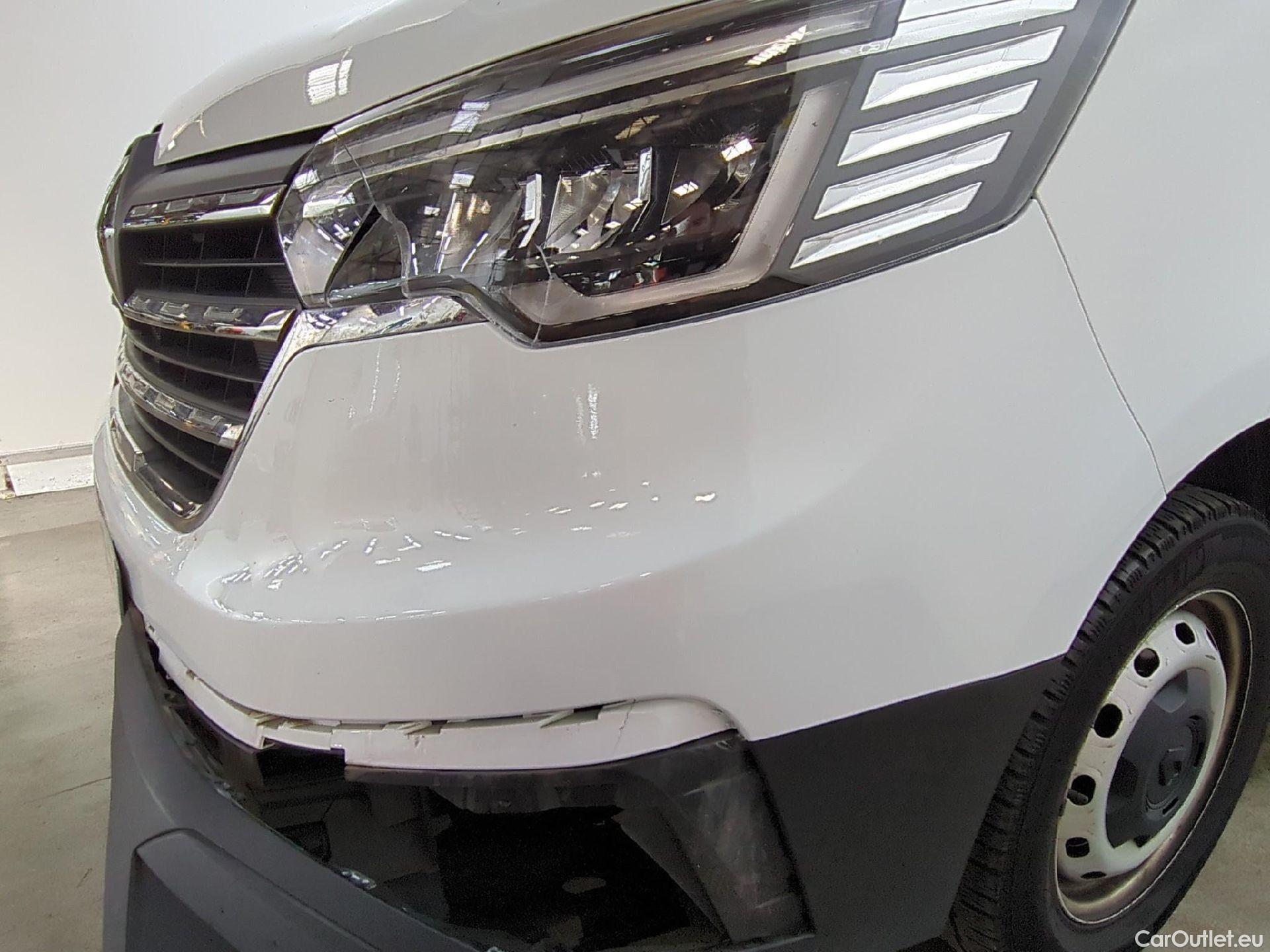  Renault  Trafic  Fourgon L2H1 3T Grand Confort 2.0 dCi 130CV BVM6 E6d #16