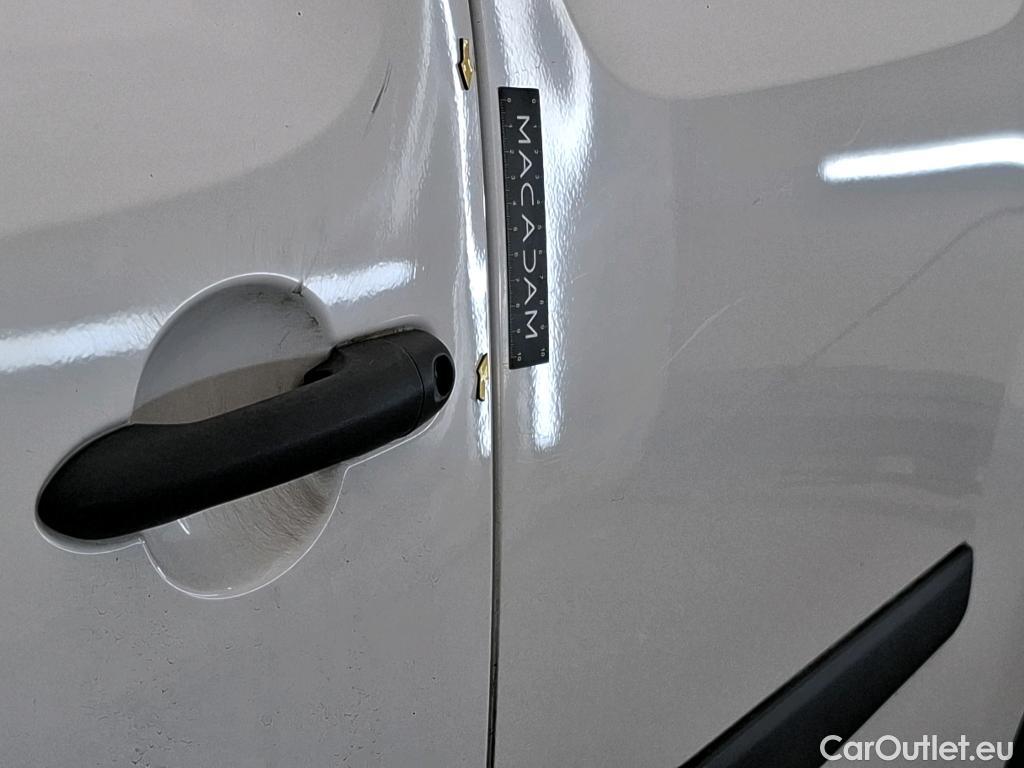  Renault  Kangoo  Express Maxi Extra (Série Spéciale) 1.5 #4
