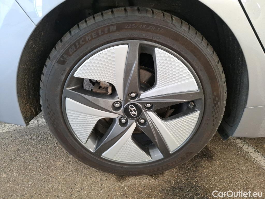  Hyundai   Ioniq Ioniq Business Hybrid 1.6 GDI 140CV BVA6 E6dT #26