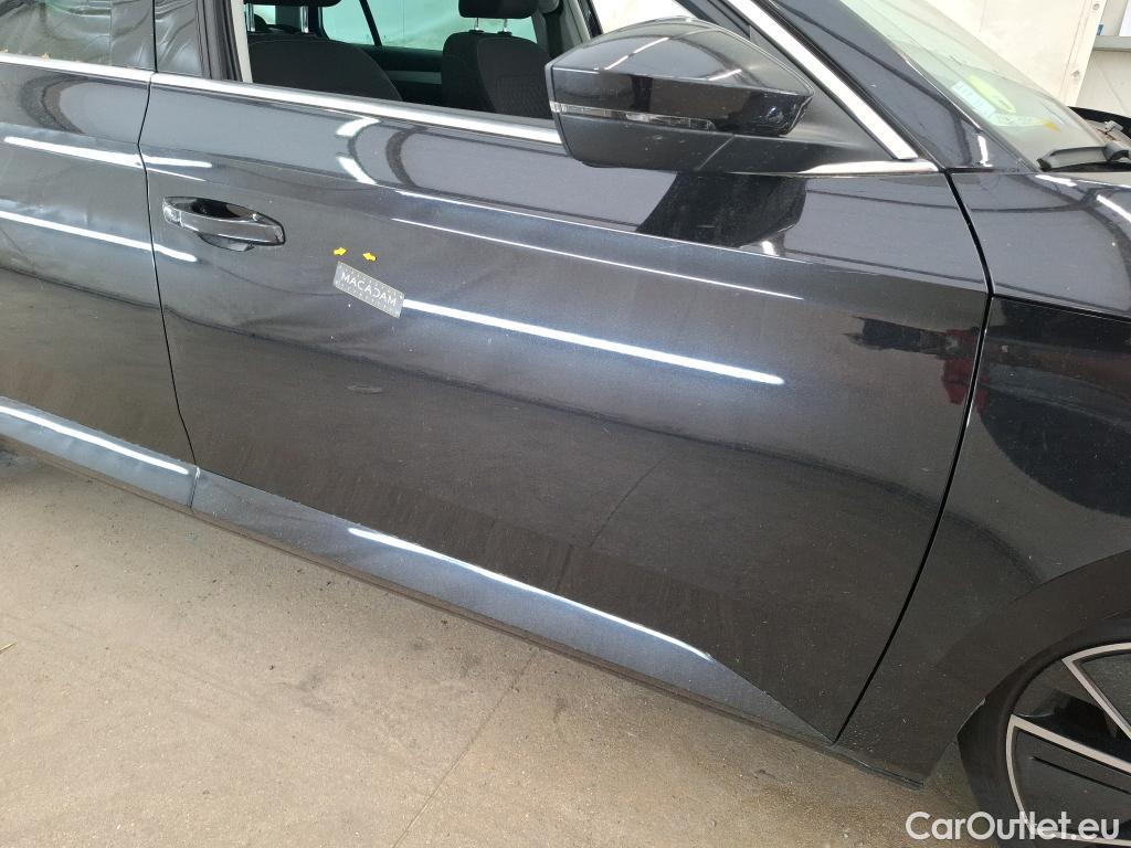  Skoda  Superb  Break Business 2.0 TDI 120CV BVA7 E6d #1