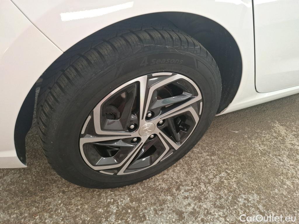  Hyundai  i30  Business 1.6 CRDi 115CV BVM6 E6d #1