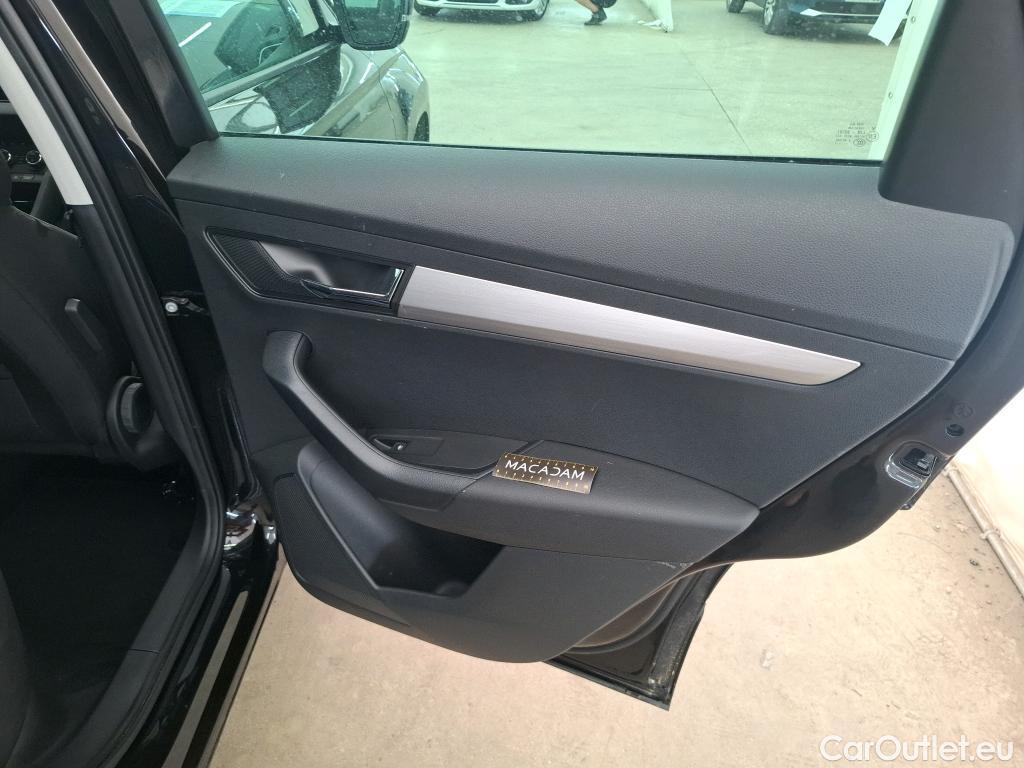  Skoda  Karoq  Business 1.5 TSI 150CV BVA7 E6d #9
