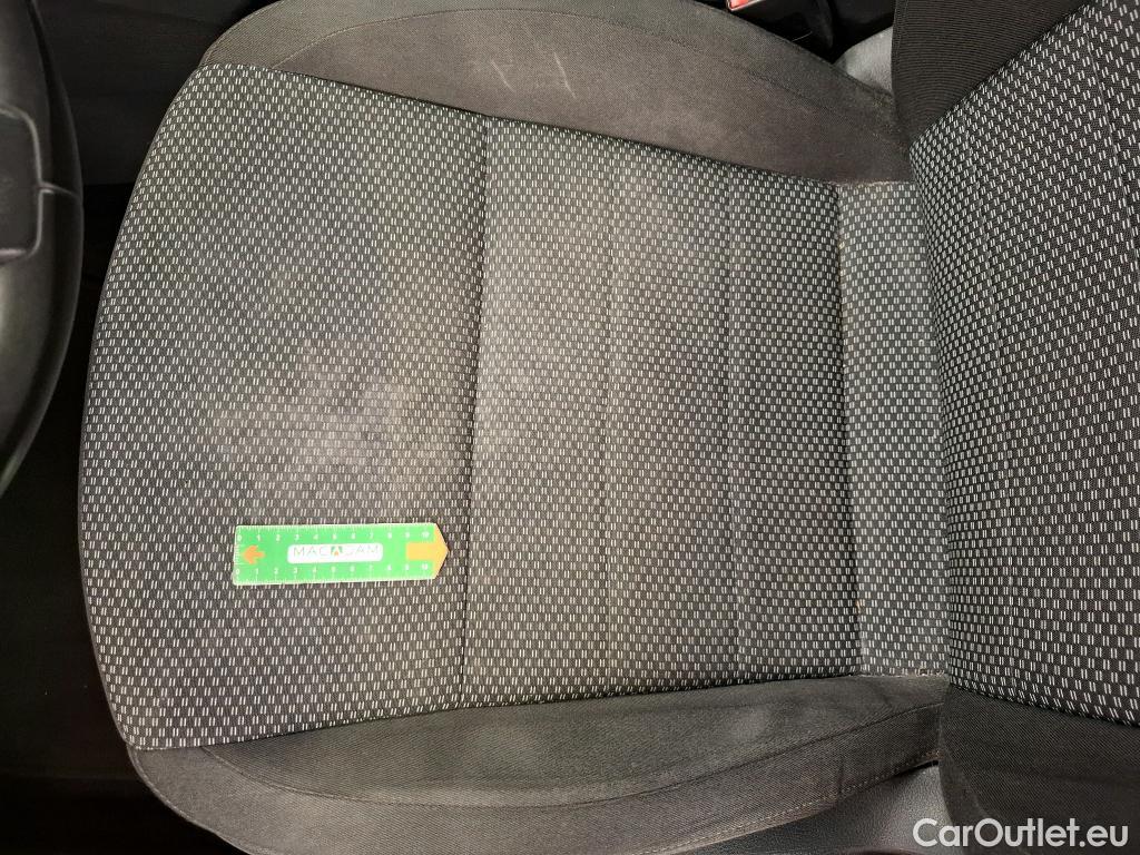  Skoda  Octavia  Berline Business Plus 1.6 TDI 110CV BVA7 E6 #36