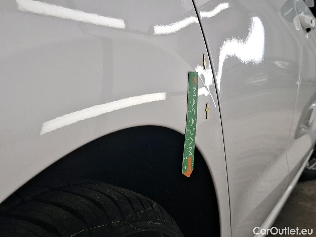  Hyundai  i30  Business 1.6 CRDi 115CV BVM6 E6d #8