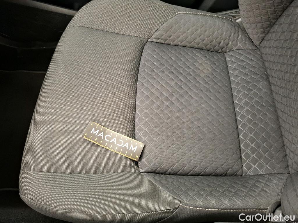  Toyota  C-HR TOYOTA  / 2016 / 5P / SUV 1.8 Hybride 122 Dynamic Business Beyond #17