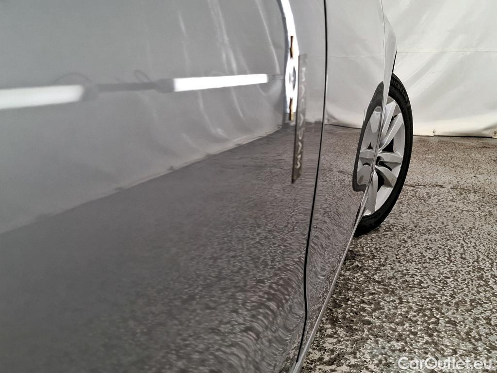  Peugeot  308  Active Business 1.5 HDI 100CV BVM6 E6d #76