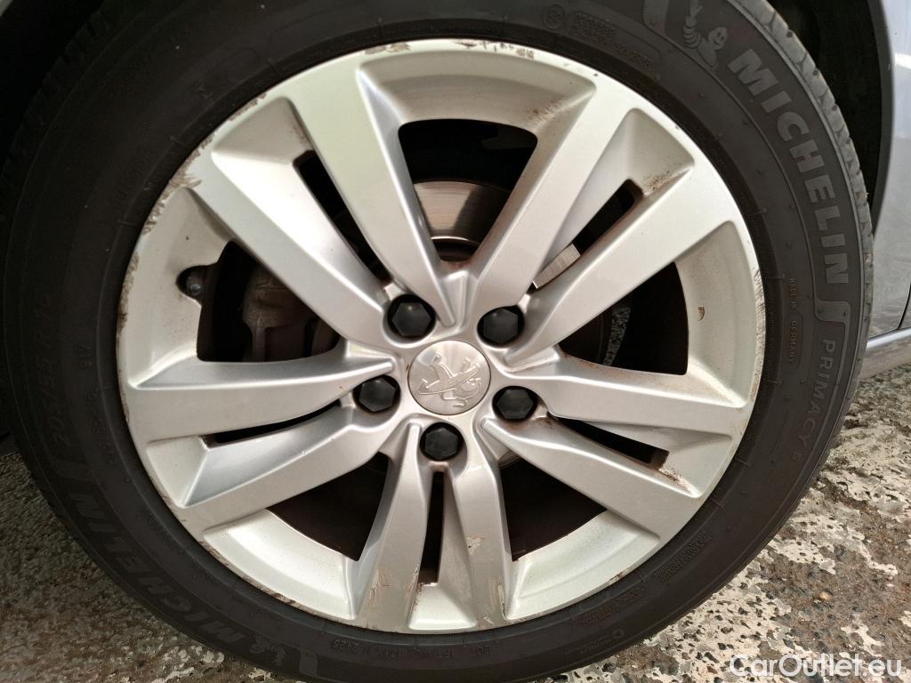  Peugeot  308  Active Business 1.5 HDI 100CV BVM6 E6d #47