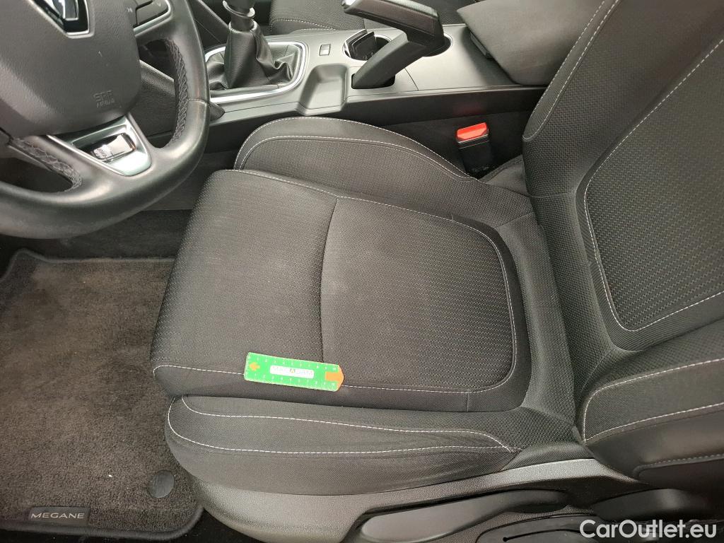  Renault  Megane  IV Grandtour Business 1.5 dCi 115CV BVM6 E6d #16