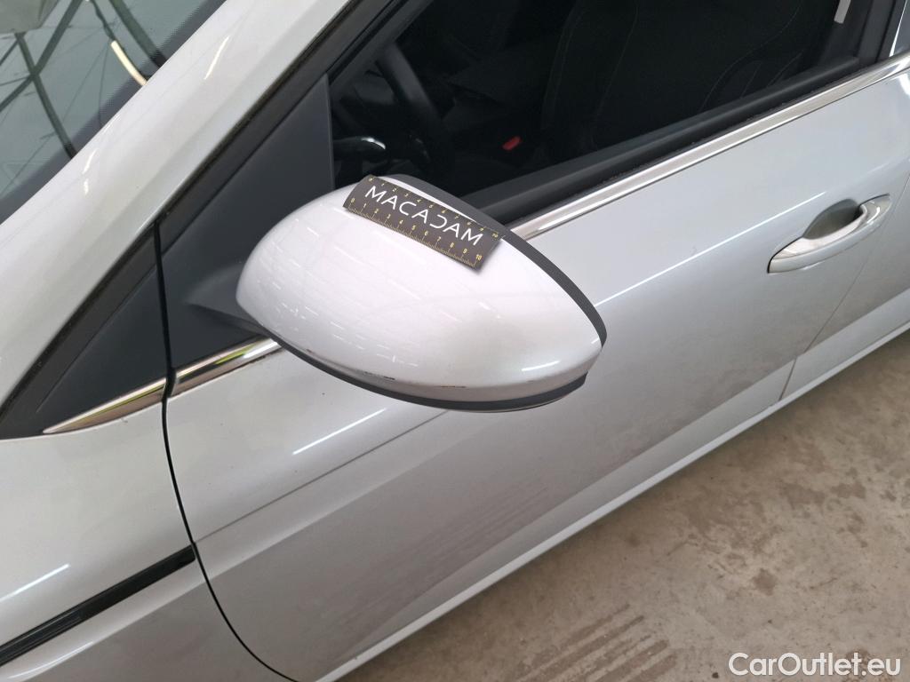  Renault  Megane  IV Grandtour Business 1.5 dCi 110CV BVA6 E6 #47