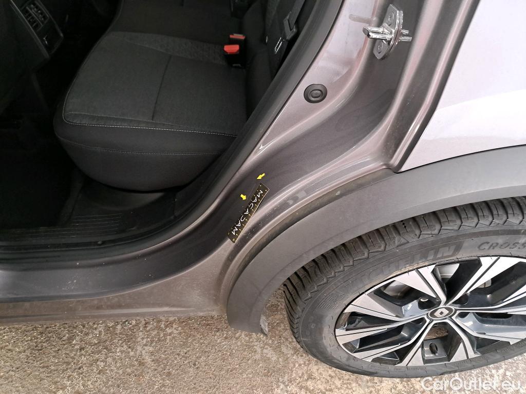  Renault  Captur  II Evolution 1.6 E-TECH Hybrid 145CV BVA6 E6d #21
