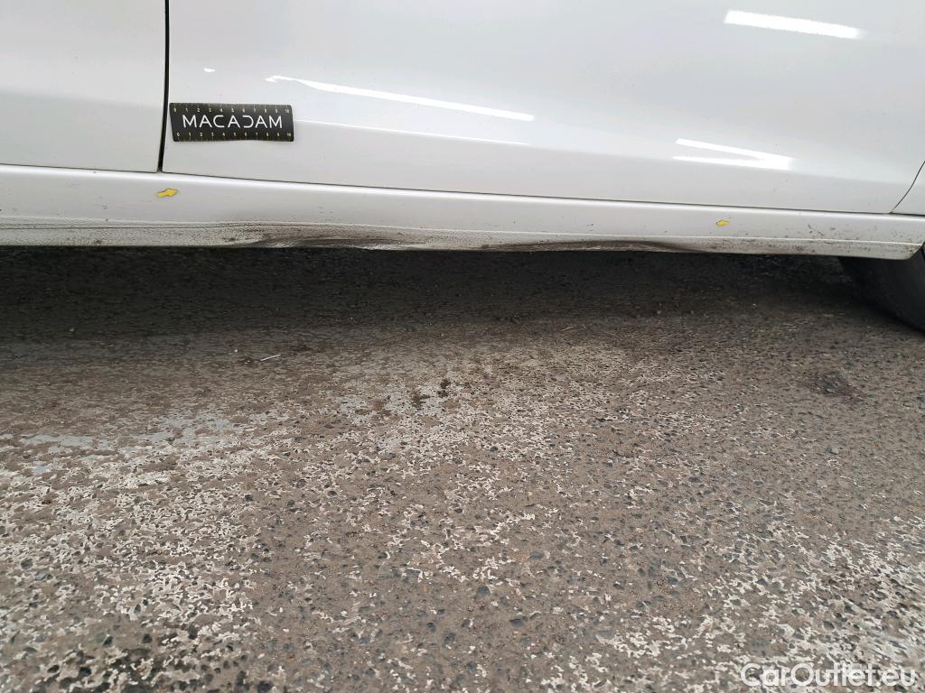  Peugeot  308  SW Allure Business 1.5 HDi 130CV BVA8 E6d #2