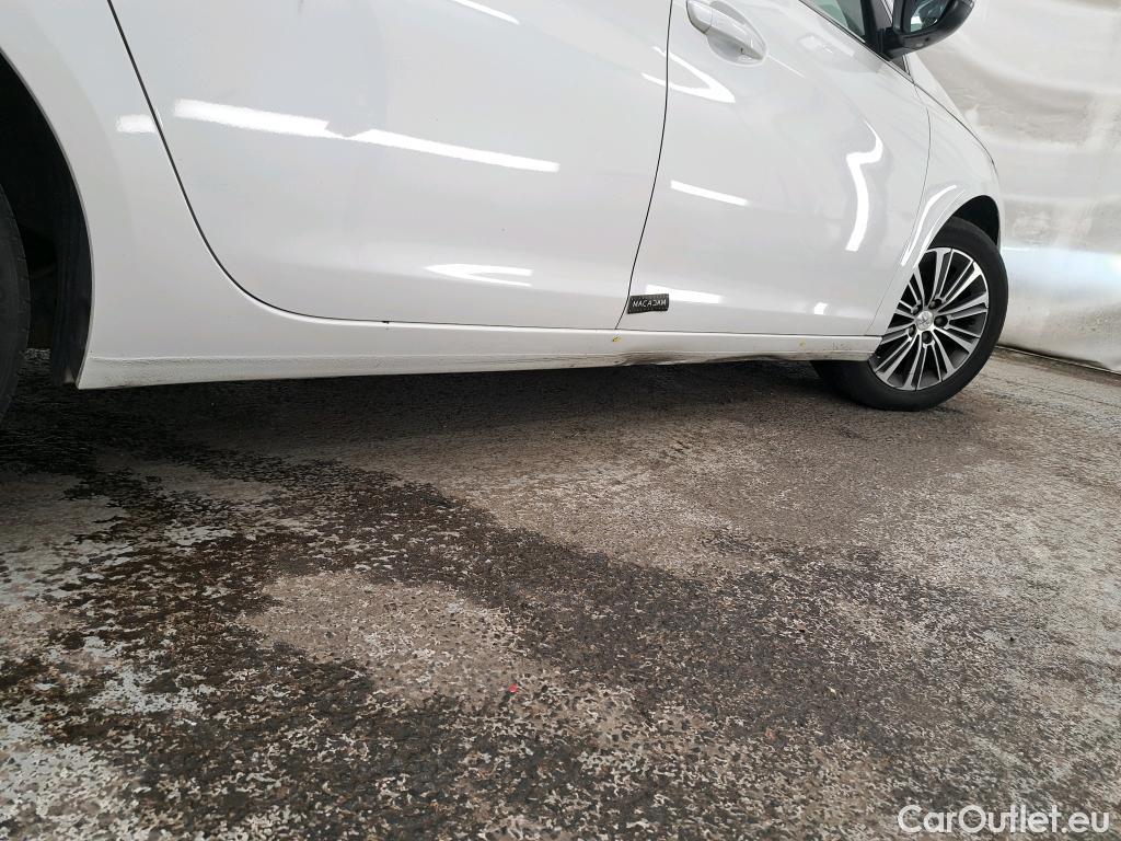  Peugeot  308  SW Allure Business 1.5 HDi 130CV BVA8 E6d #1