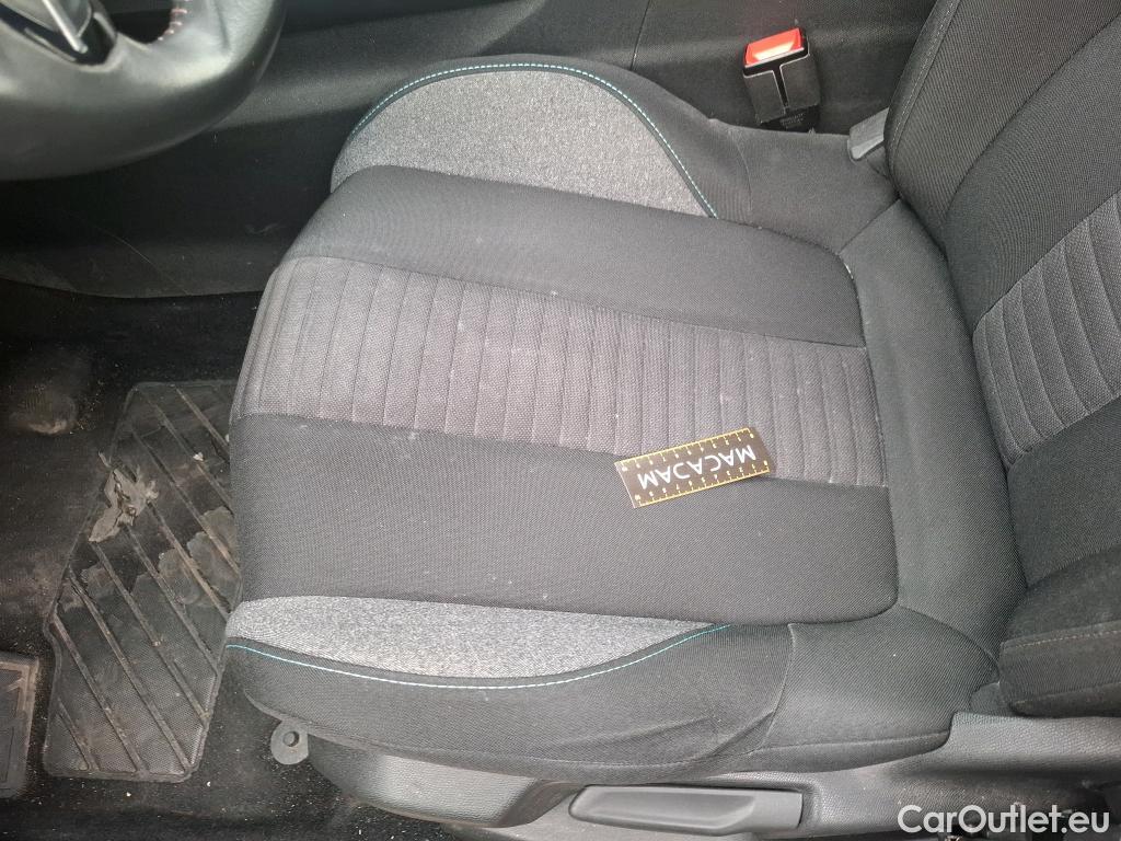  Peugeot  3008  II Active Pack 1.2 PureTech 130CV BVA8 E6d #21