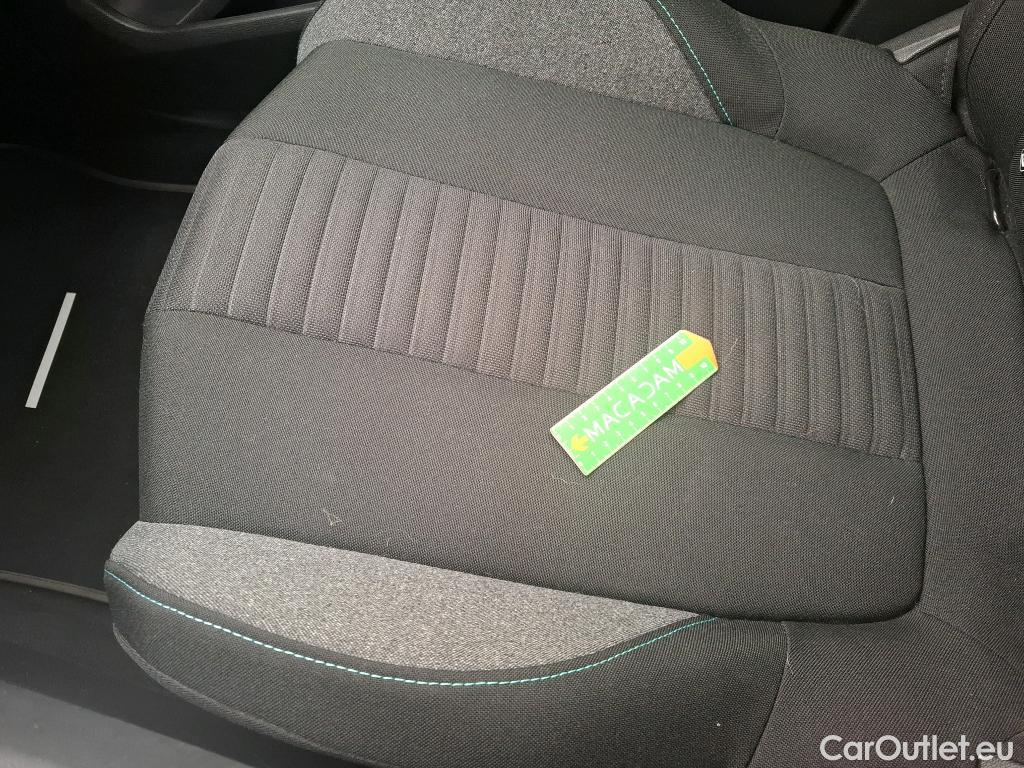  Peugeot  3008  II Active Pack 1.2 PureTech 130CV BVA8 E6d #4