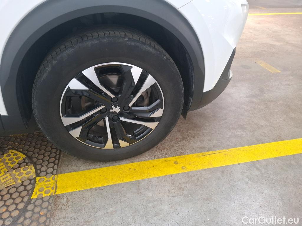  Peugeot  2008  Allure 1.5 HDi 130CV BVA8 E6d #55