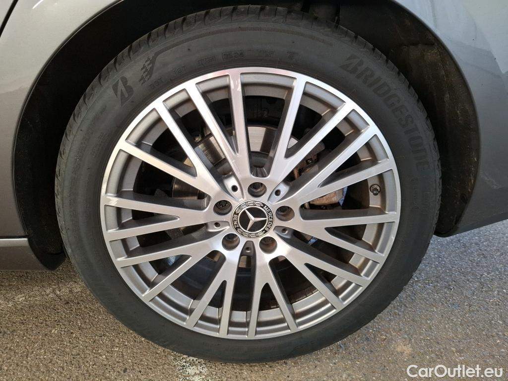  Mercedes  CLA-Klasse MERCEDES-BENZ CLA Shooting Brake / 2019 / 5P / Break CLA 200 d Business Line BA8 #73