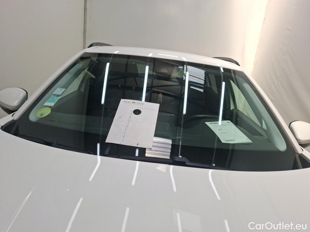  Peugeot  2008  Allure 1.5 HDi 130CV BVA8 E6d #1
