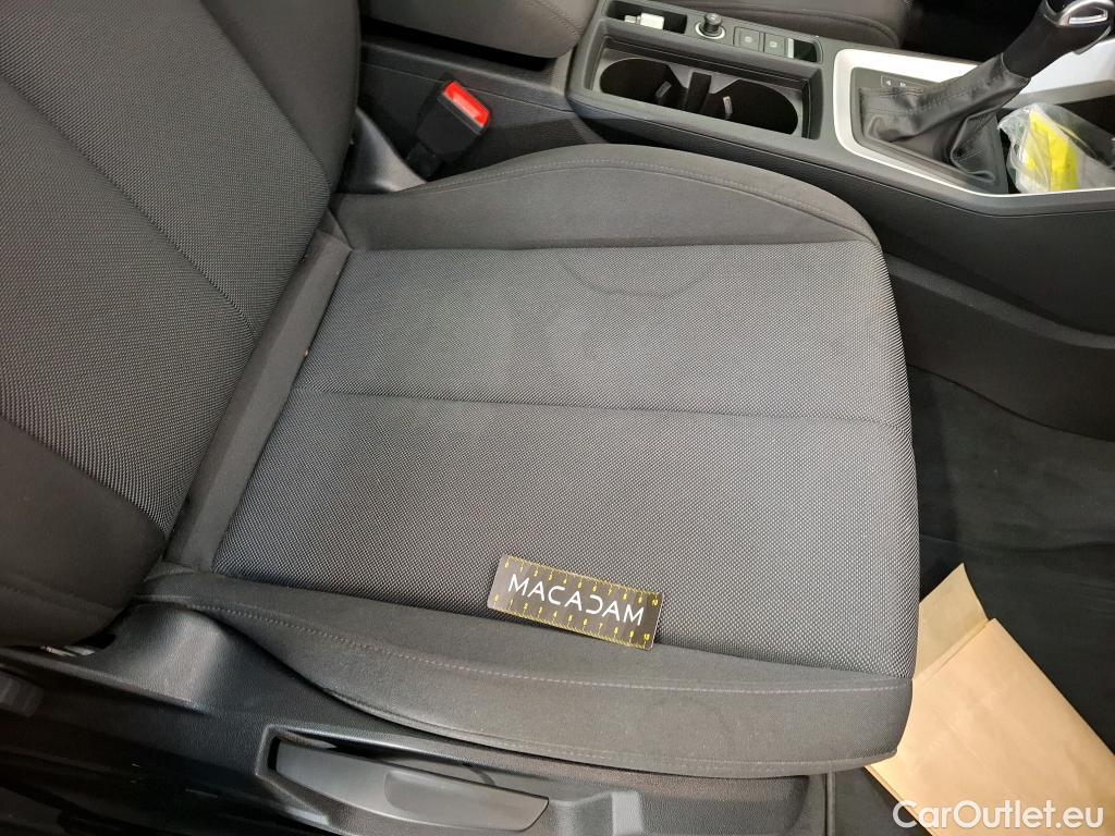  Audi  Q3  35 TDI Business Line 2.0 TDI 150CV BVA7 E6d #17