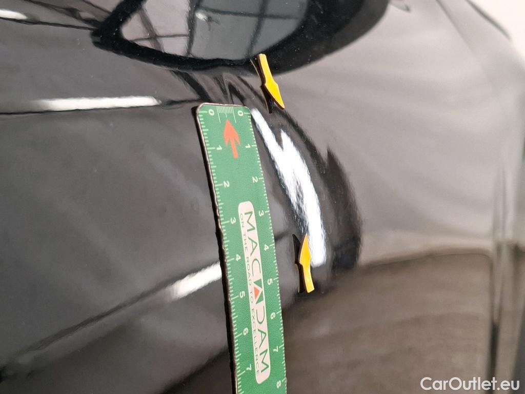  Citroen  C4  X Feel Pack 1.2 PureTech 130CV BVA8 6E #3