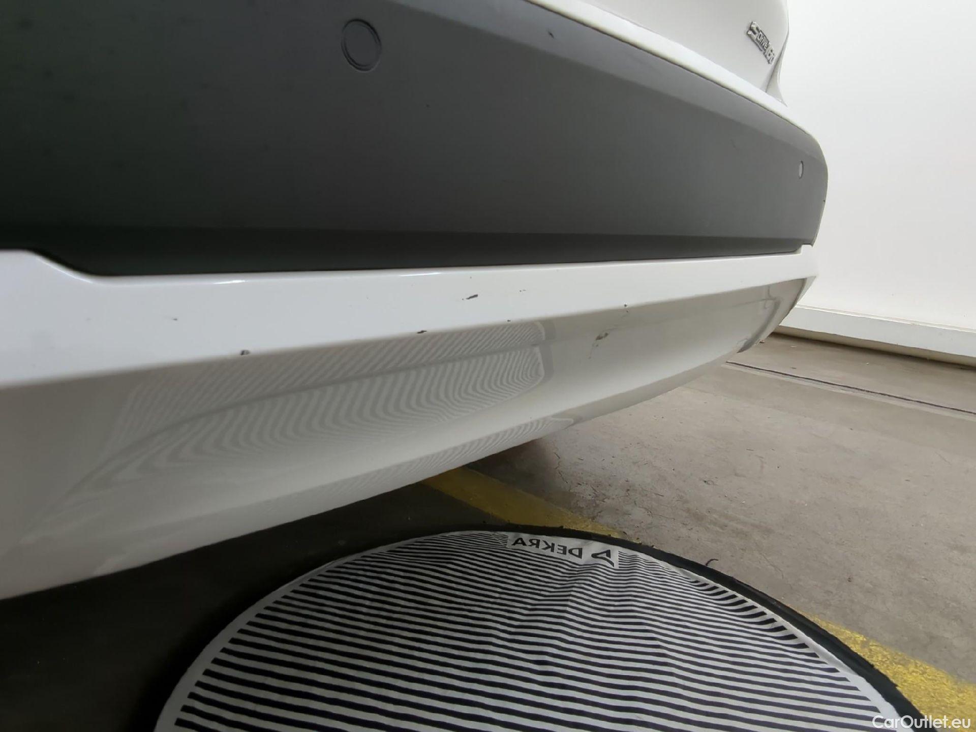  Bmw  X1 Série  sDrive16d Lounge 1.5 115CV BVA7 E6d #35
