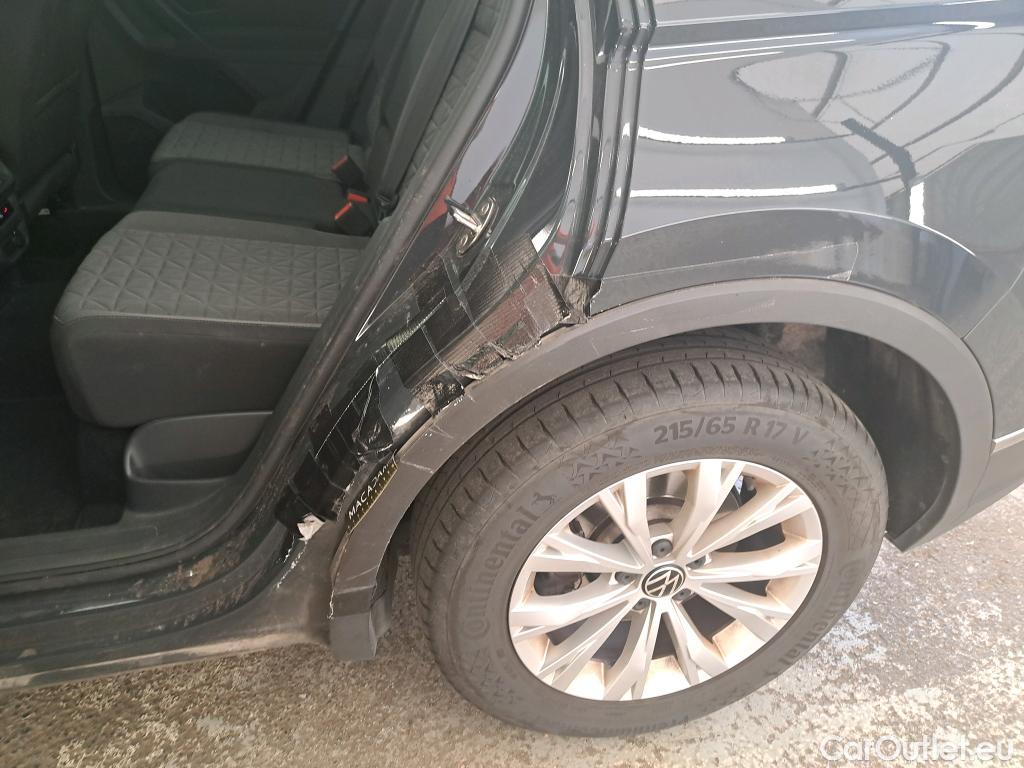  Volkswagen  Tiguan VOLKSWAGEN  / 2020 / 5P / SUV 1.4 eHybrid 245 DSG6 Life Business #11