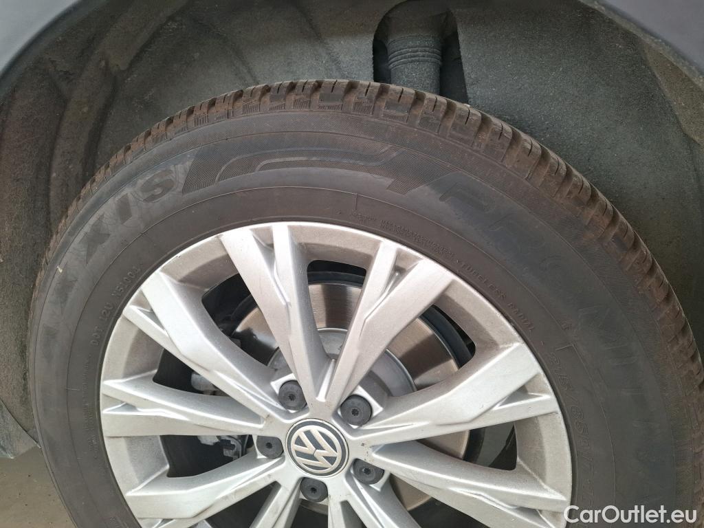  Volkswagen  Tiguan VOLKSWAGEN  5p SUV 2.0 TDI 150 DSG7 Confortline Business #14