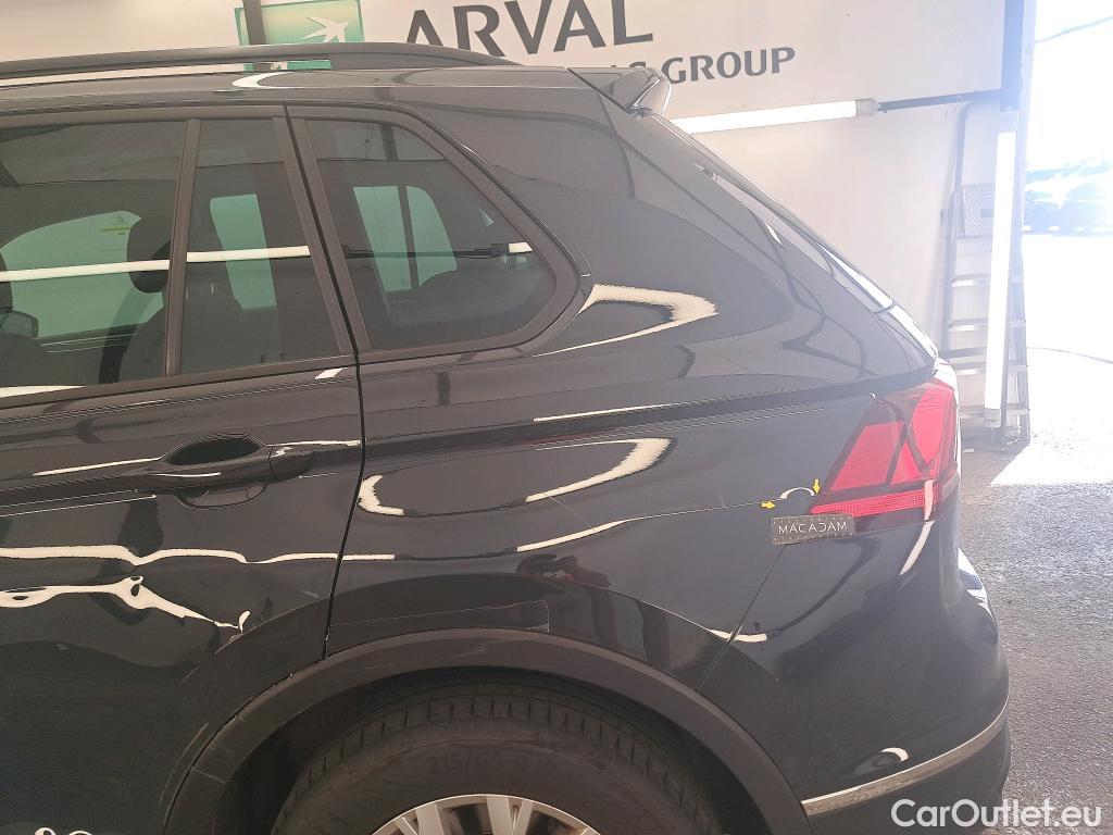  Volkswagen  Tiguan VOLKSWAGEN  / 2020 / 5P / SUV 1.4 eHybrid 245 DSG6 Life Business #5