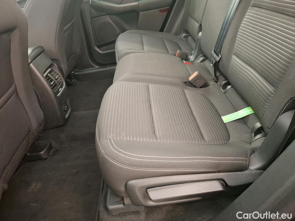  Ford  Kuga FORD  / 2019 / 5P / SUV 2.5 Dur 225 hybrid PHEV Pshift Titanium #56