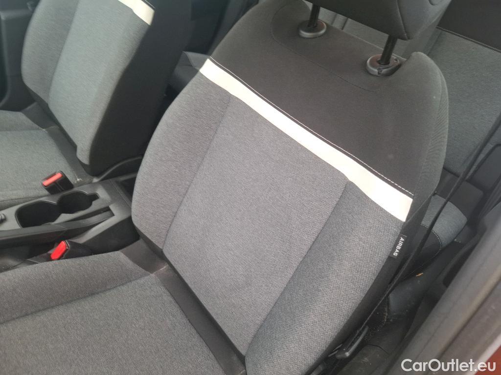  Citroen  C4  Berline Live Pack Business 1.2 PureTech 100CV BVM6 E6d #23