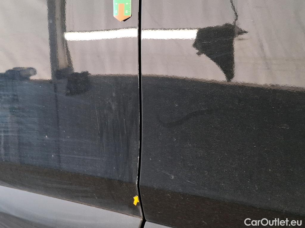 Citroen  C4  X Shine 1.2 PureTech 130CV BVA8 6E #11