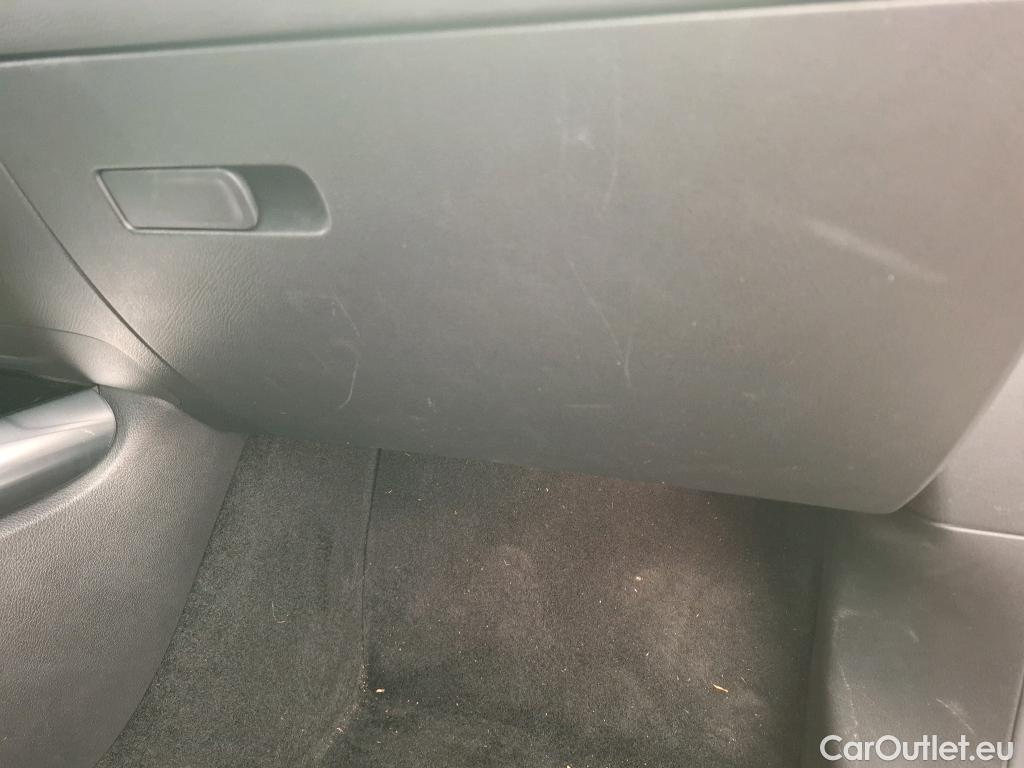  Mercedes  B-Klasse MERCEDES-BENZ Classe B / 2019 / 5P / monospace B 220 d AMG Line Edition BA8 #30