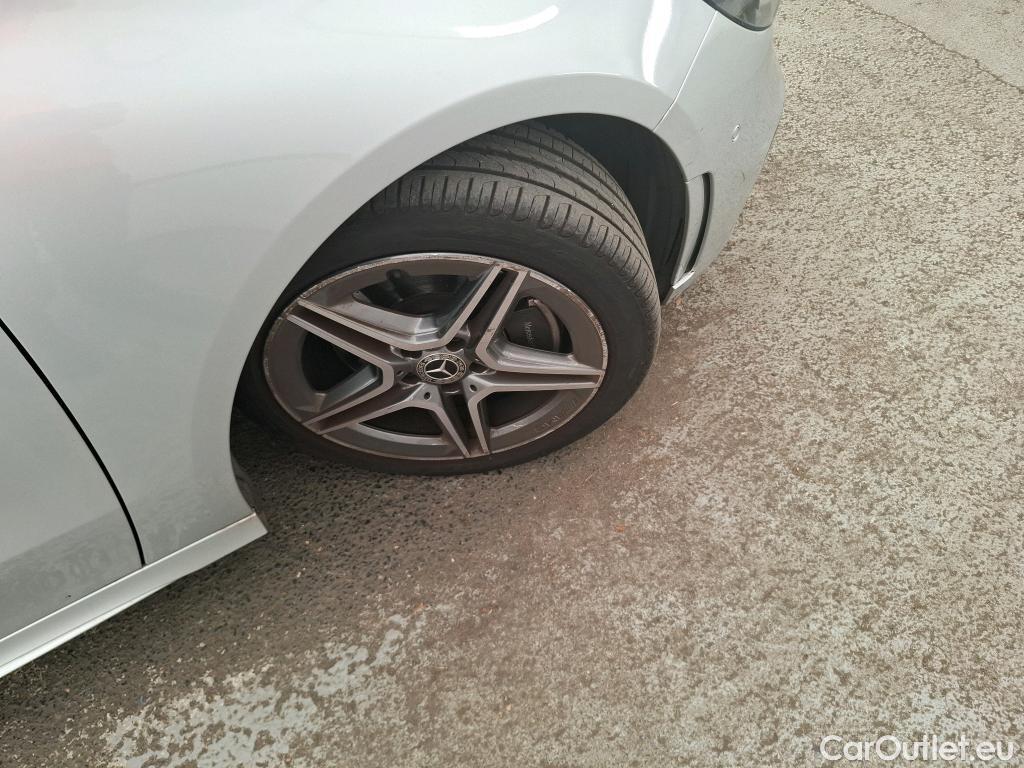  Mercedes  B-Klasse MERCEDES-BENZ Classe B / 2019 / 5P / monospace B 220 d AMG Line Edition BA8 #26