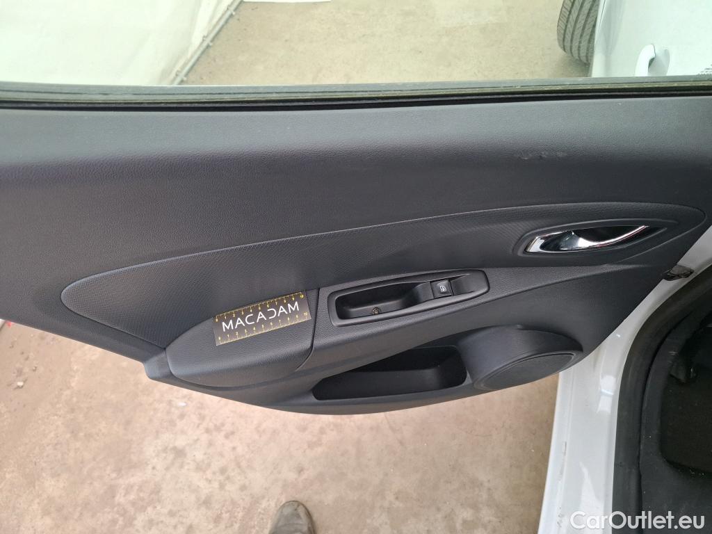  Renault  Clio  IV Business 0.9 TCe 90CV BVM5 E6 #16