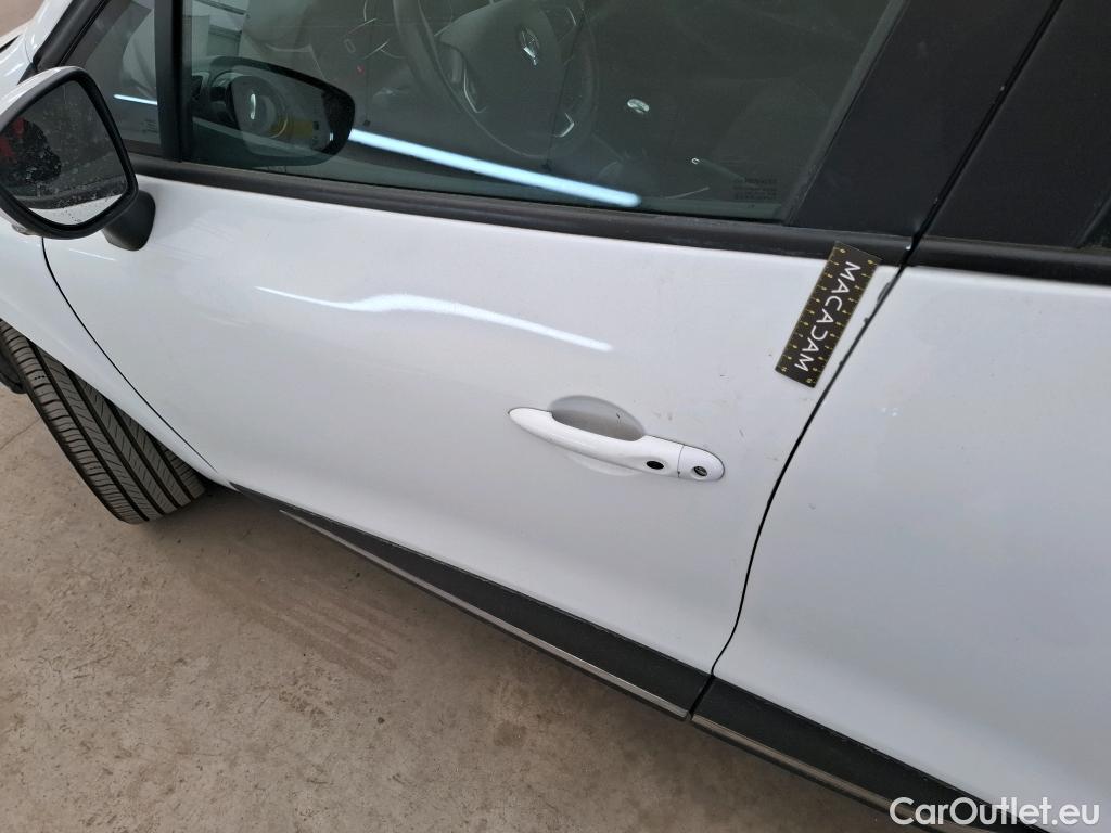  Renault  Clio  IV Business 0.9 TCe 90CV BVM5 E6 #1