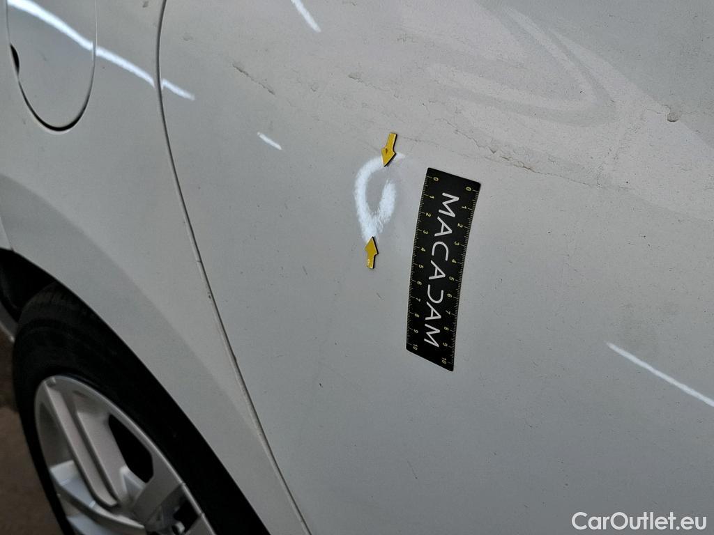  Renault  Clio  IV Business 0.9 TCe 90CV BVM5 E6 #20