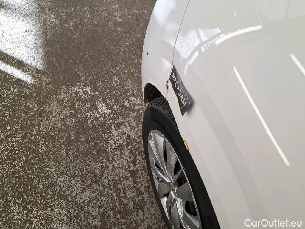  Peugeot  208  Premium 1.5 HDi 100CV BVM6 E6d #5