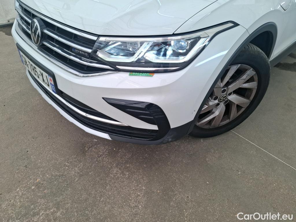  Volkswagen  Tiguan VOLKSWAGEN  / 2020 / 5P / SUV 1.4 eHybrid 245 DSG6 Elegance Exclusive #22