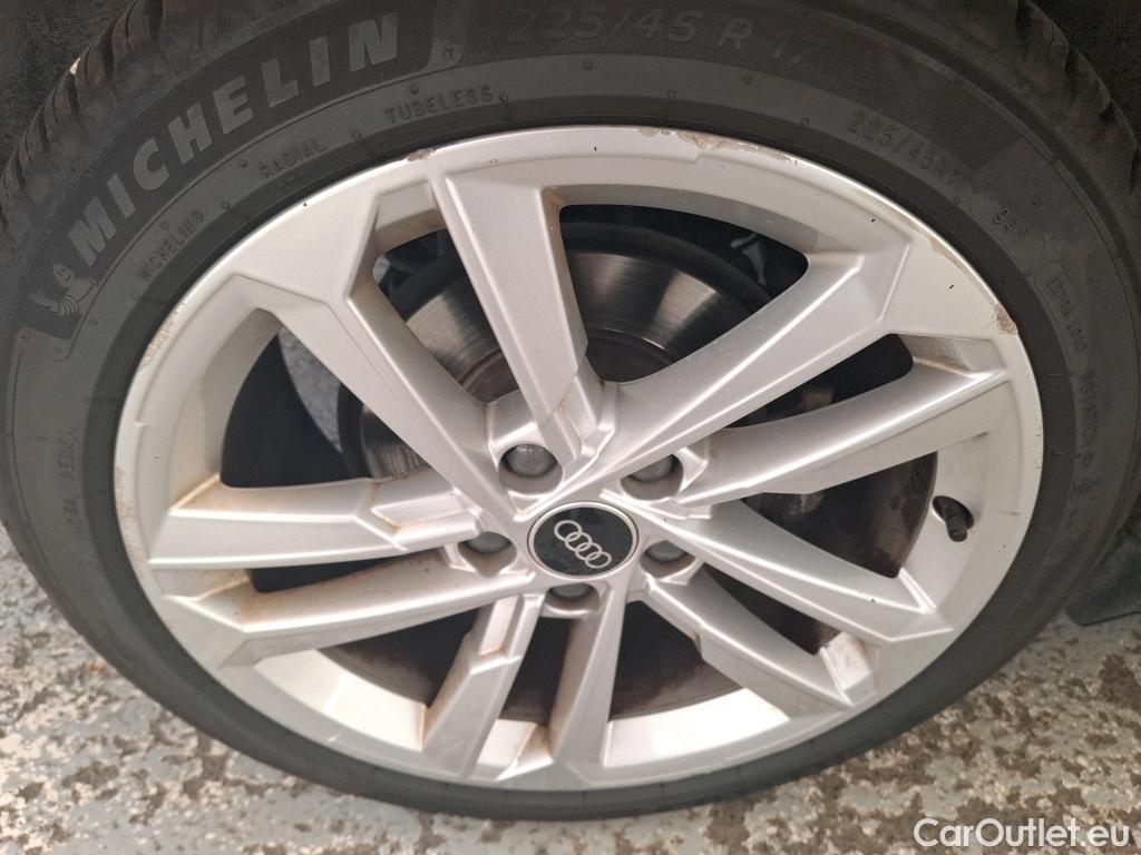  Audi  A3 AUDI  Sportback / 2020 / 5P / Berline 40 TFSI e 204 S Tronic Business Line #26