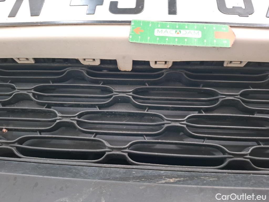  Citroen  C3  Société Feel Nav 1.2 PureTech 80CV BVM5 E6d #48