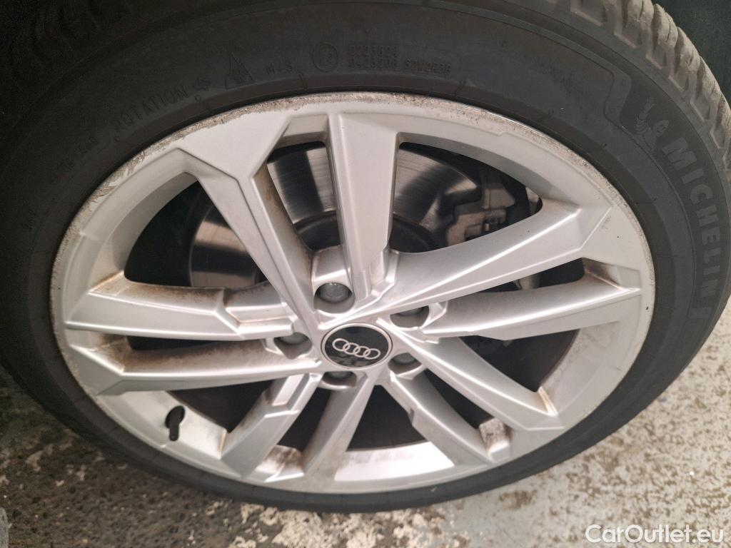  Audi  A3 AUDI  Sportback / 2020 / 5P / Berline 40 TFSI e 204 S Tronic Business Line #32