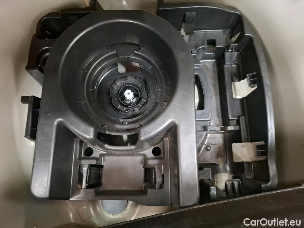  Citroen  C3  Société Feel Nav 1.2 PureTech 80CV BVM5 E6d #21