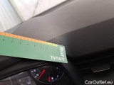  Renault  Clio RENAULT  / 2019 / 5P / BERLINA 1.0 TCE 66KW EQUILIBRE #67