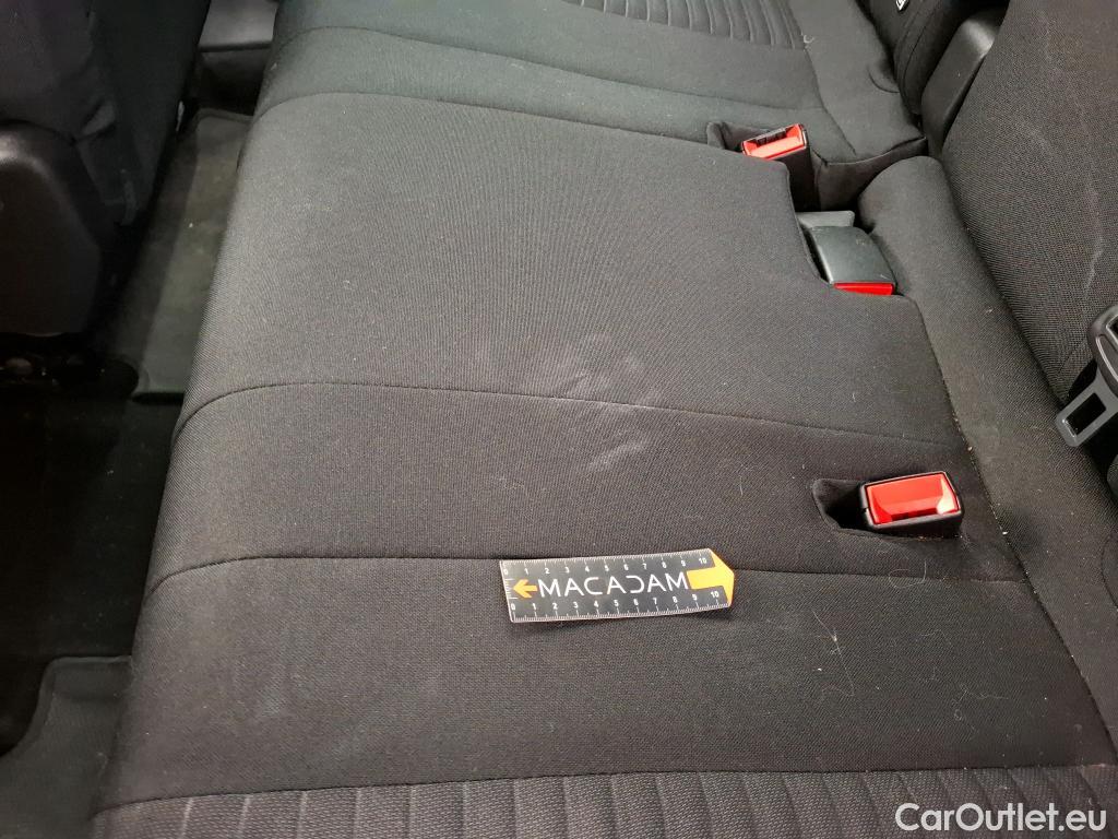  Peugeot  3008  II Active Pack 1.2 PureTech 130CV BVA8 E6d #19