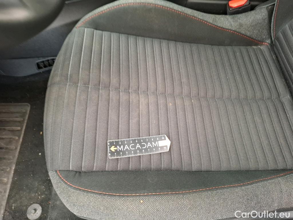  Peugeot  2008  (e-) Active Pack 50kWh BVA #53