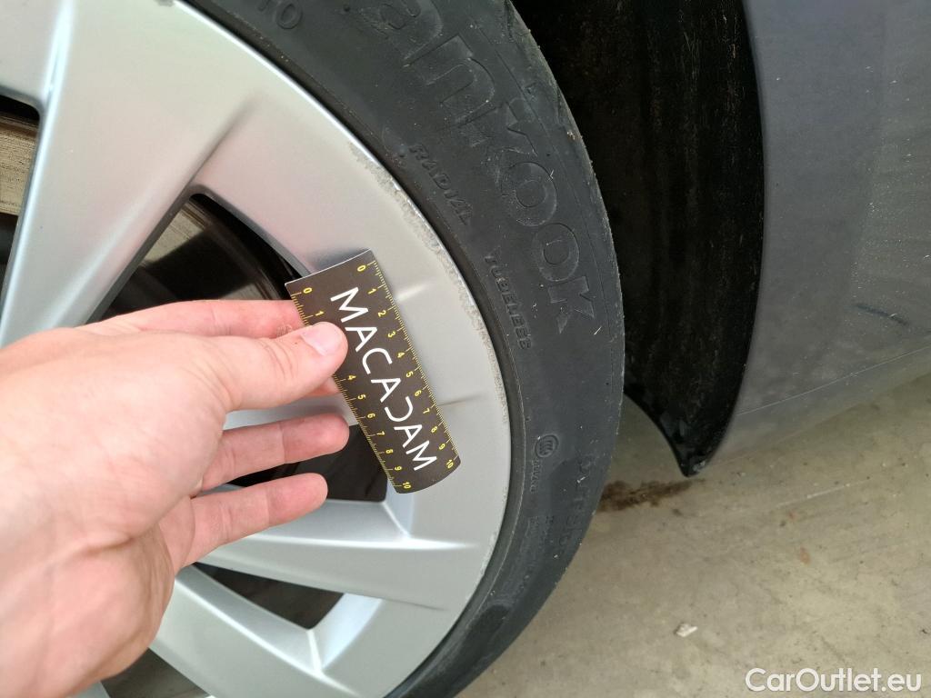  Tesla  Model 3 TESLA  / 2018 / 4P / Berline Grande Autonomie Dual Motor AWD #39