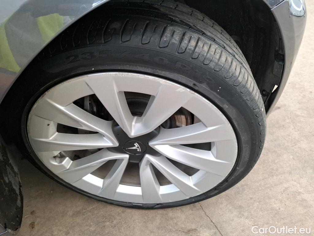  Tesla  Model 3 TESLA  / 2018 / 4P / Berline Grande Autonomie Dual Motor AWD #21