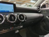  Mercedes  CLA-Klasse MERCEDES-BENZ CLA 180 Shooting Brake 7G-DCT Entry 5d 100kW #26