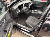 Volvo  V60  Kombi Core 2.0 B4 145KW AT8 E6d #8