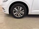  Volkswagen  Touran 2.0 TDI SCR Comfortline Manual Diesel  5 #10