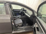  Volkswagen  Golf  2.0 TDI SCR Life   Manual Diesel  15 #6